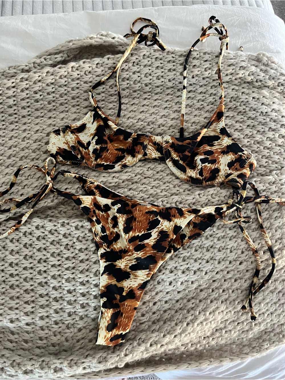 Animal Print Bikini Side Tie Underwire cheetah Tiger Size Small